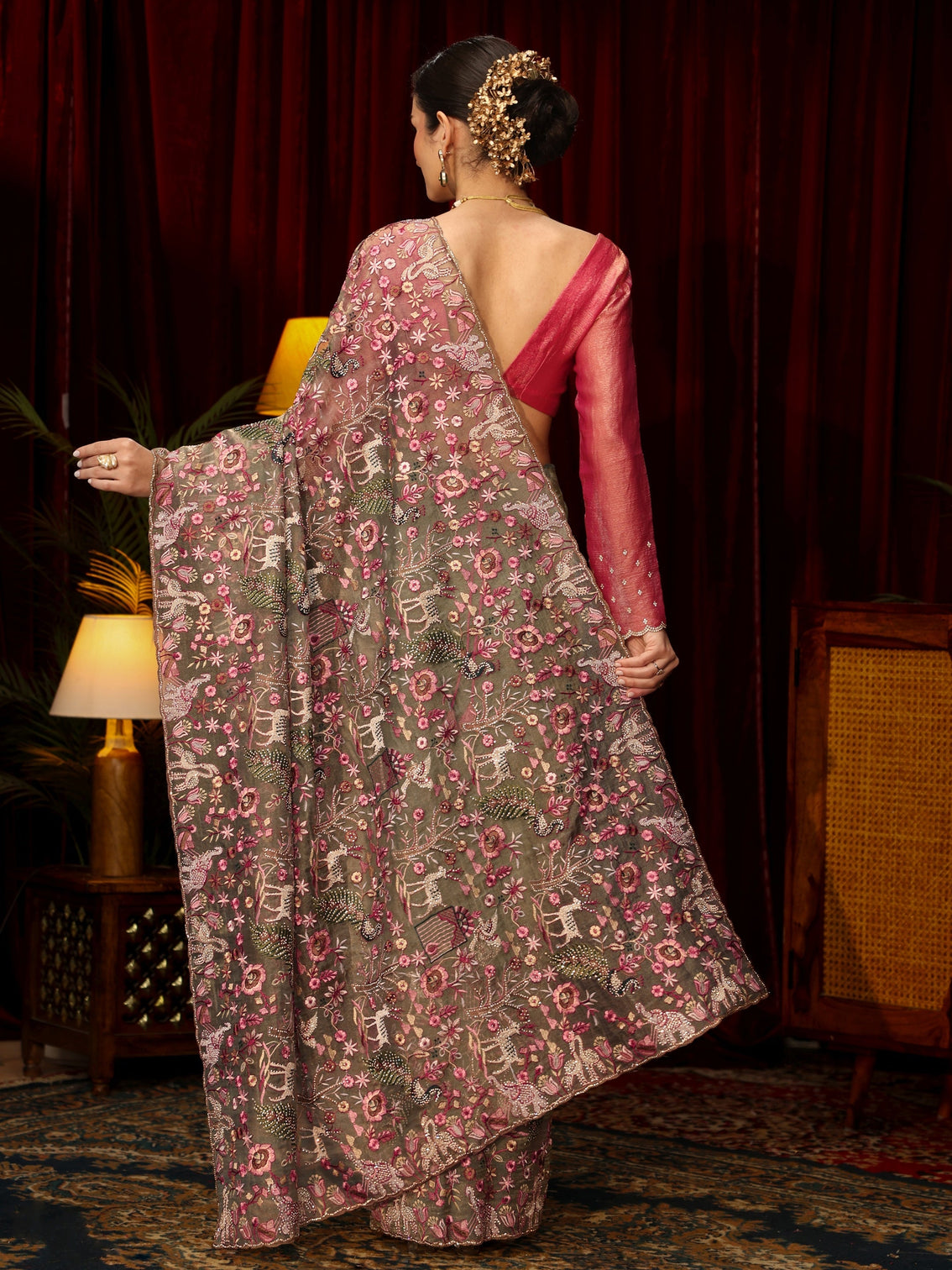 Mameraa Art Green Floral Embroidered Tissue Saree