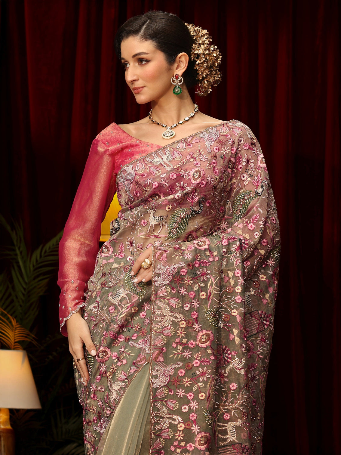 Mameraa Art Green Floral Embroidered Tissue Saree
