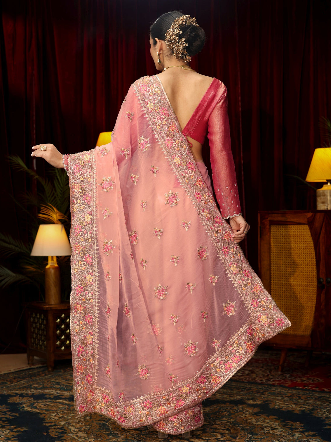 Mameraa Art Baby Pink Floral Embroidered Tissue Saree