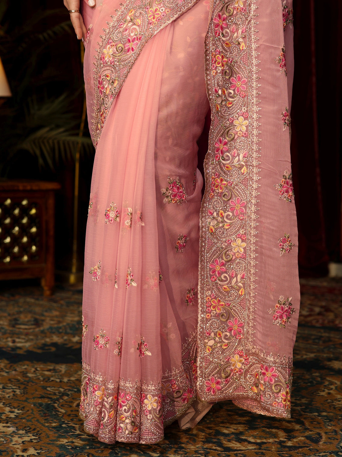 Mameraa Art Baby Pink Floral Embroidered Tissue Saree