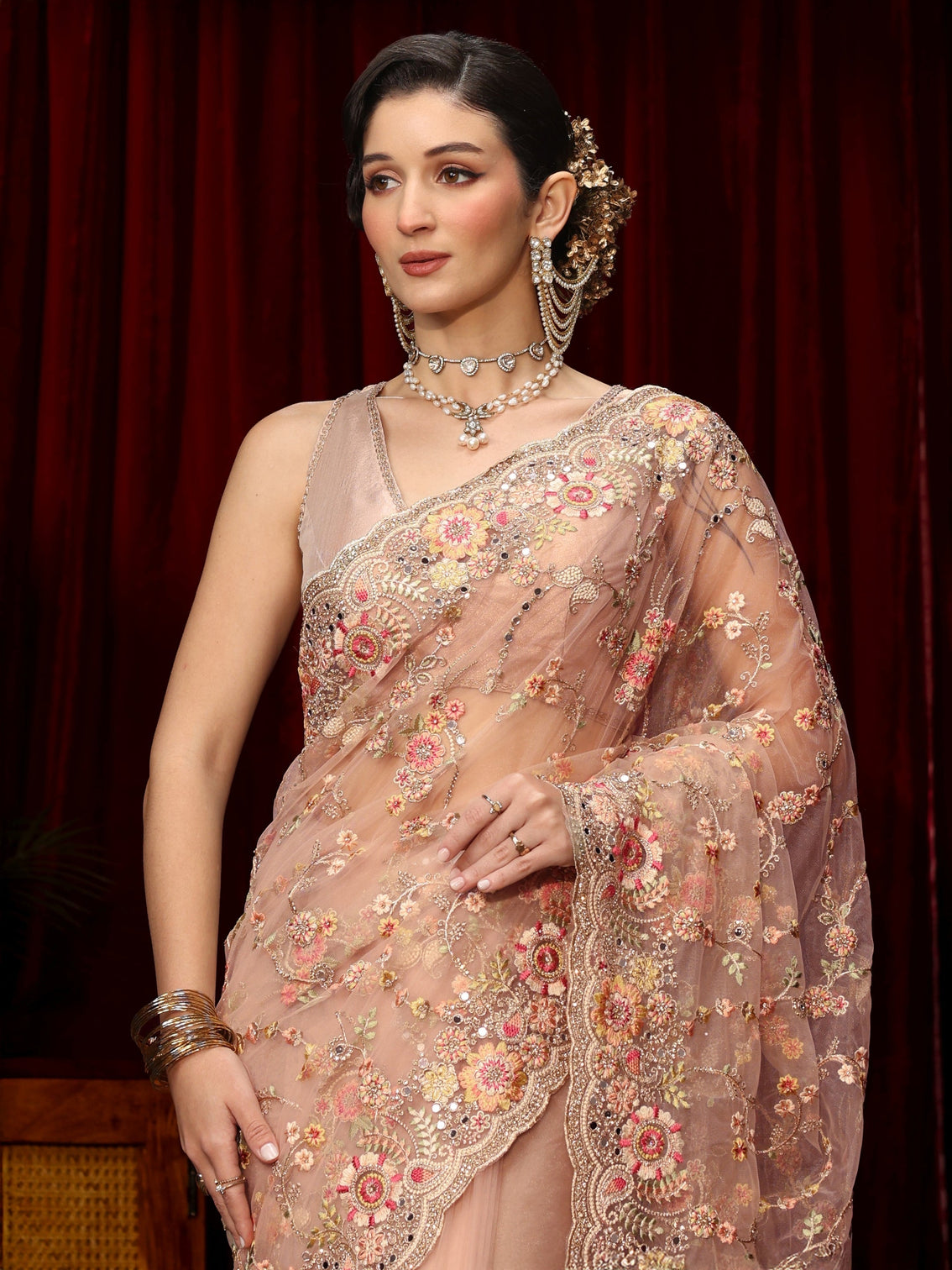 Mameraa Art Dusty Pink Floral Embellished Net Saree