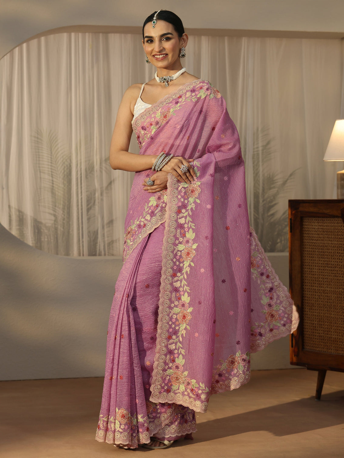 Mameraa Art Pink Floral Embroidered Tissue Saree