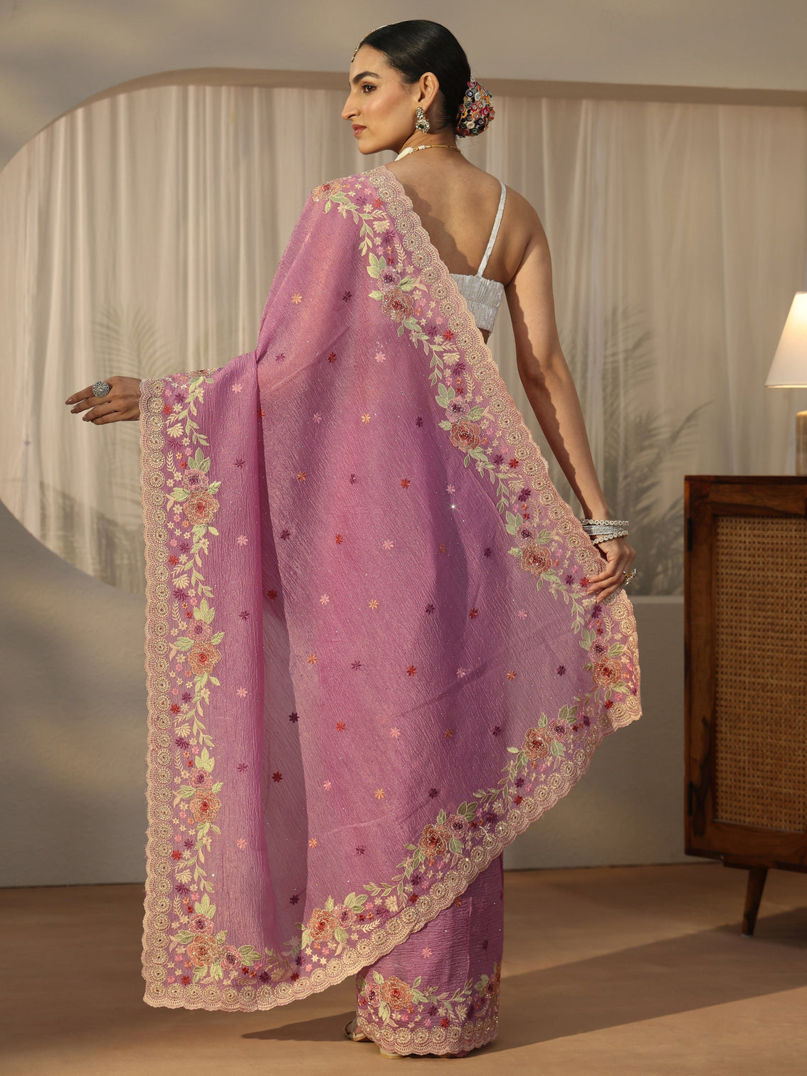 Mameraa Art Pink Floral Embroidered Tissue Saree