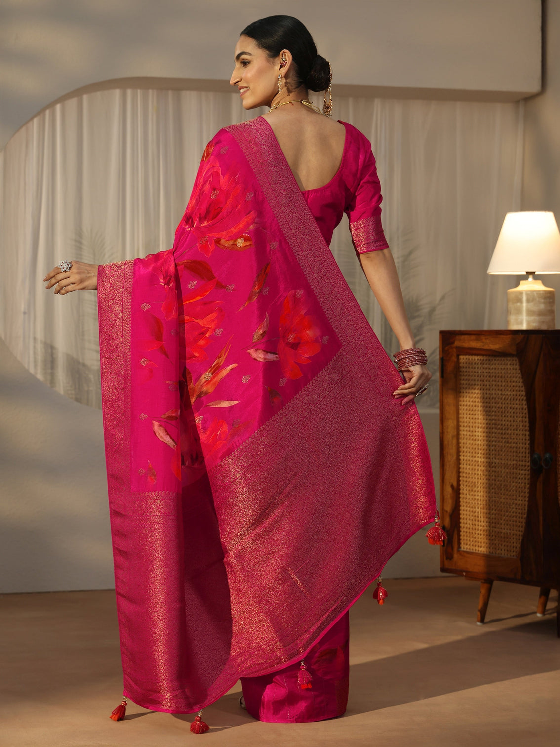 Mameraa Art Fuchsia Pink Floral Printed Silk Blend Saree