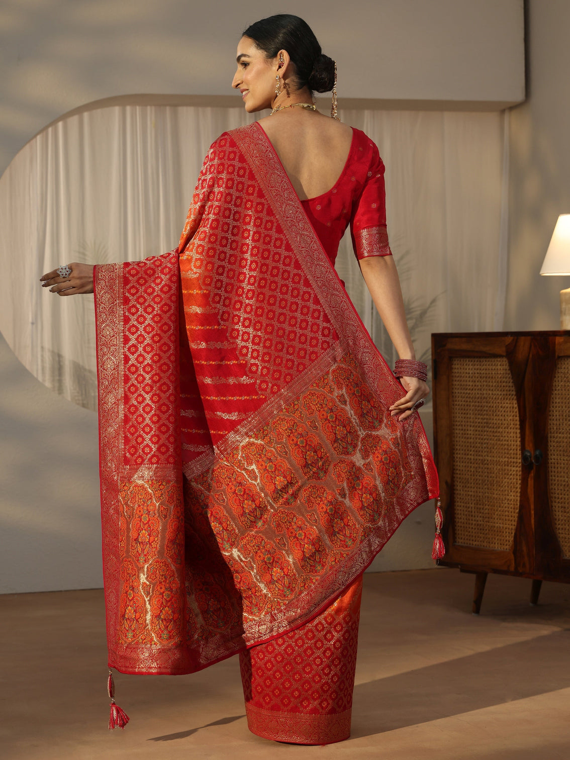 Mameraa Art Ombre Red and Orange Woven Design Silk Blend Saree