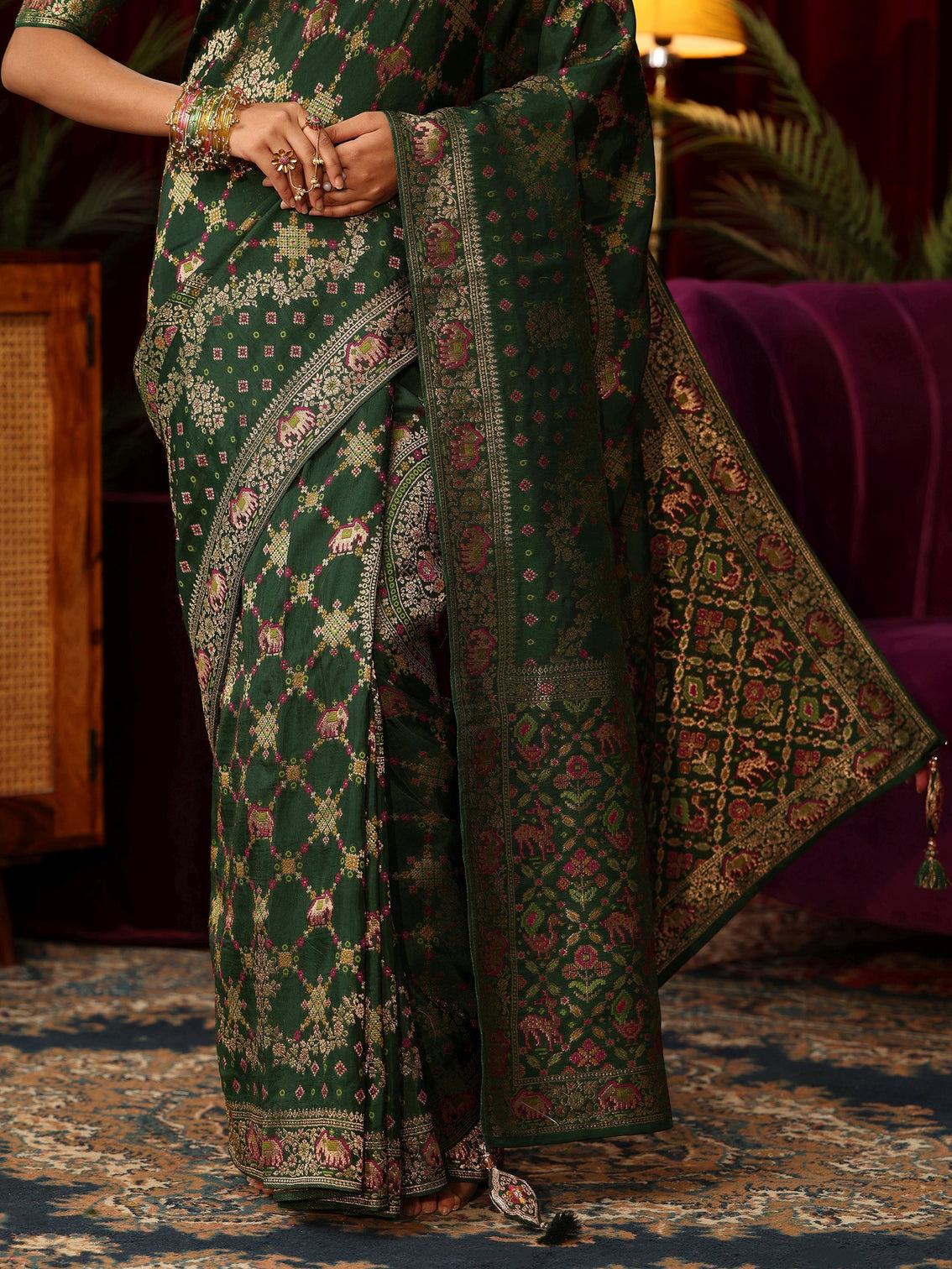 Mameraa Art Ombre Emerald Green Silk Blend Saree with Patola Pallu