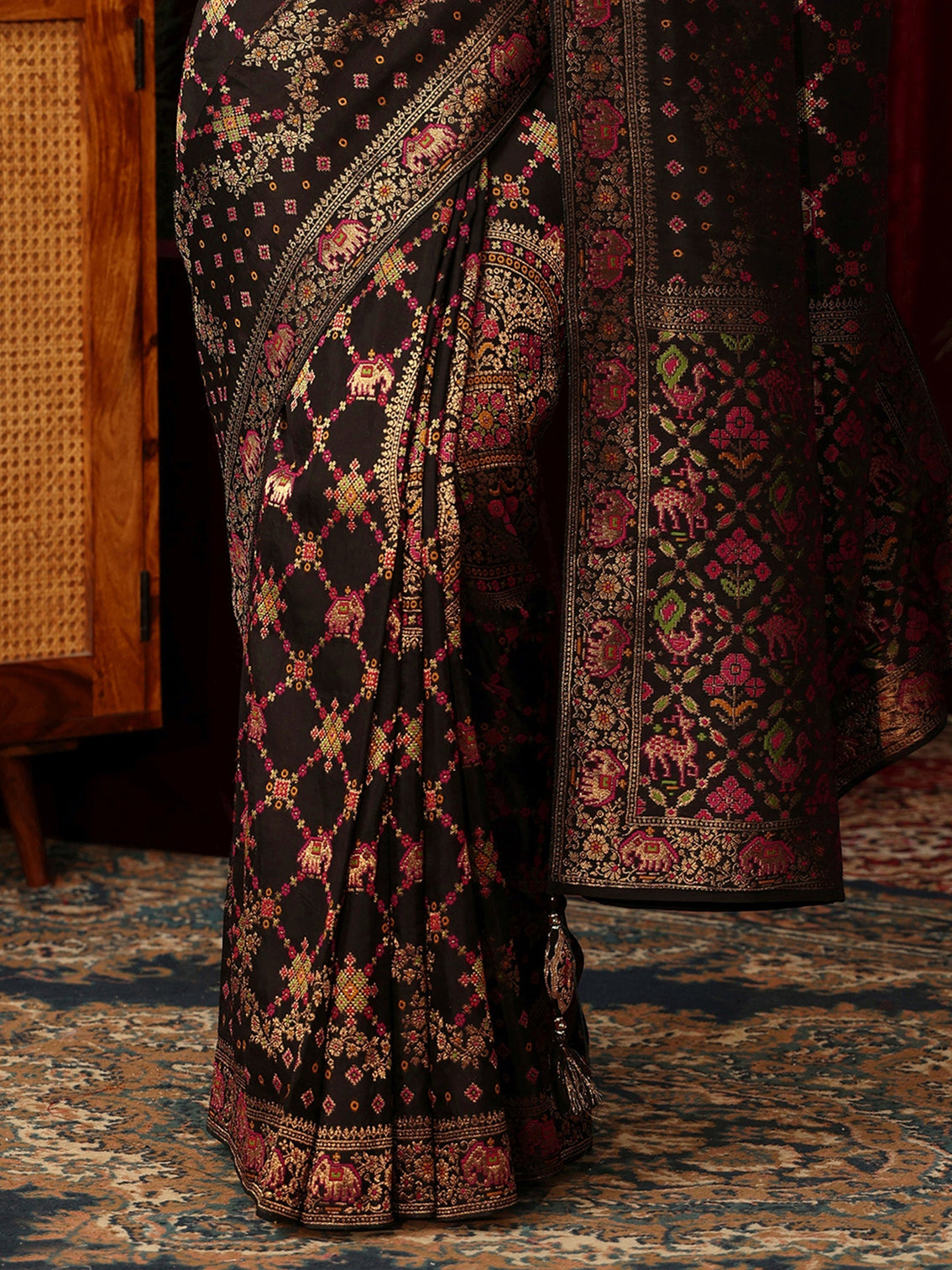 Mameraa Art Black Woven Design Silk Blend Saree with Patola Pallu