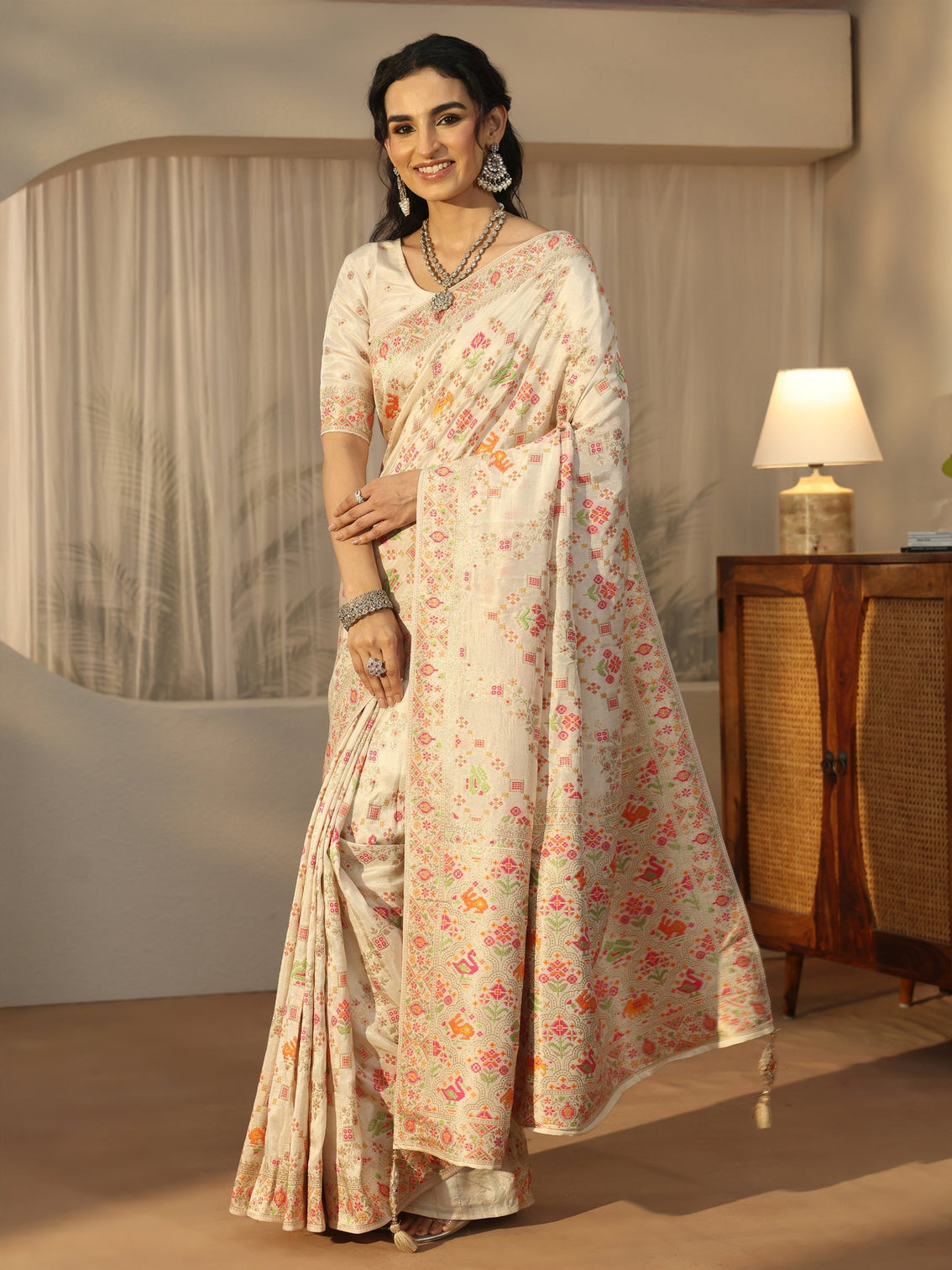 Mameraa Art Cream Woven Design Silk Blend Saree