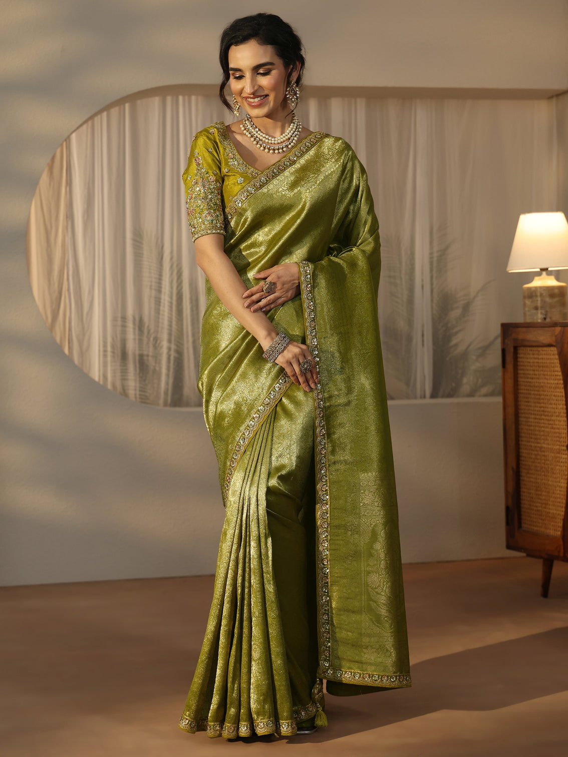 Mameraa Art Green Textured Silk Blend Saree with Embellished Border