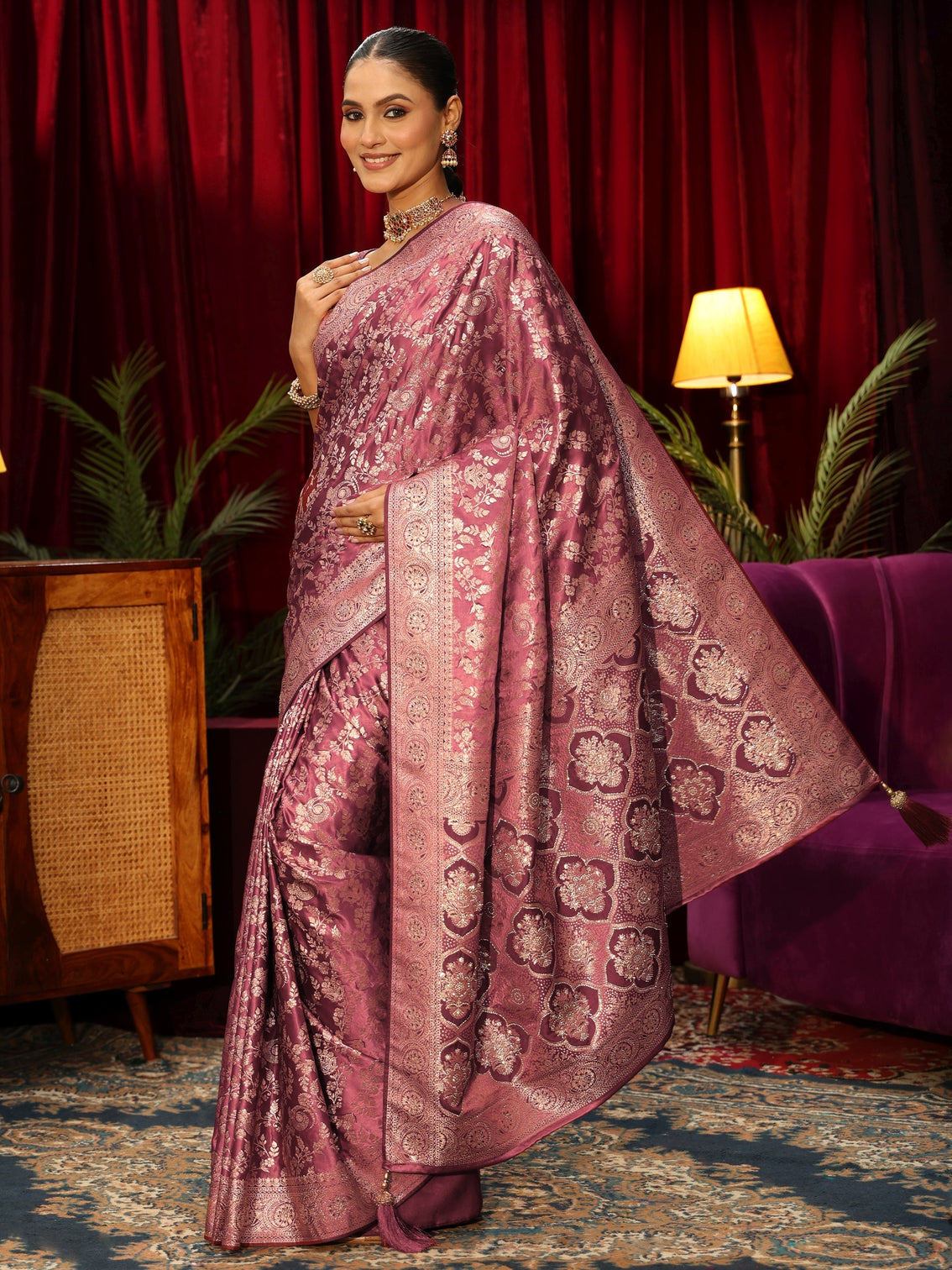 Mameraa Mauve Floral Woven Design Silk Blend Saree
