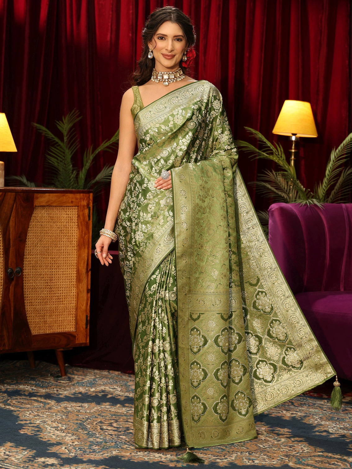 Mameraa Olive Green Floral Woven Design Silk Blend Saree