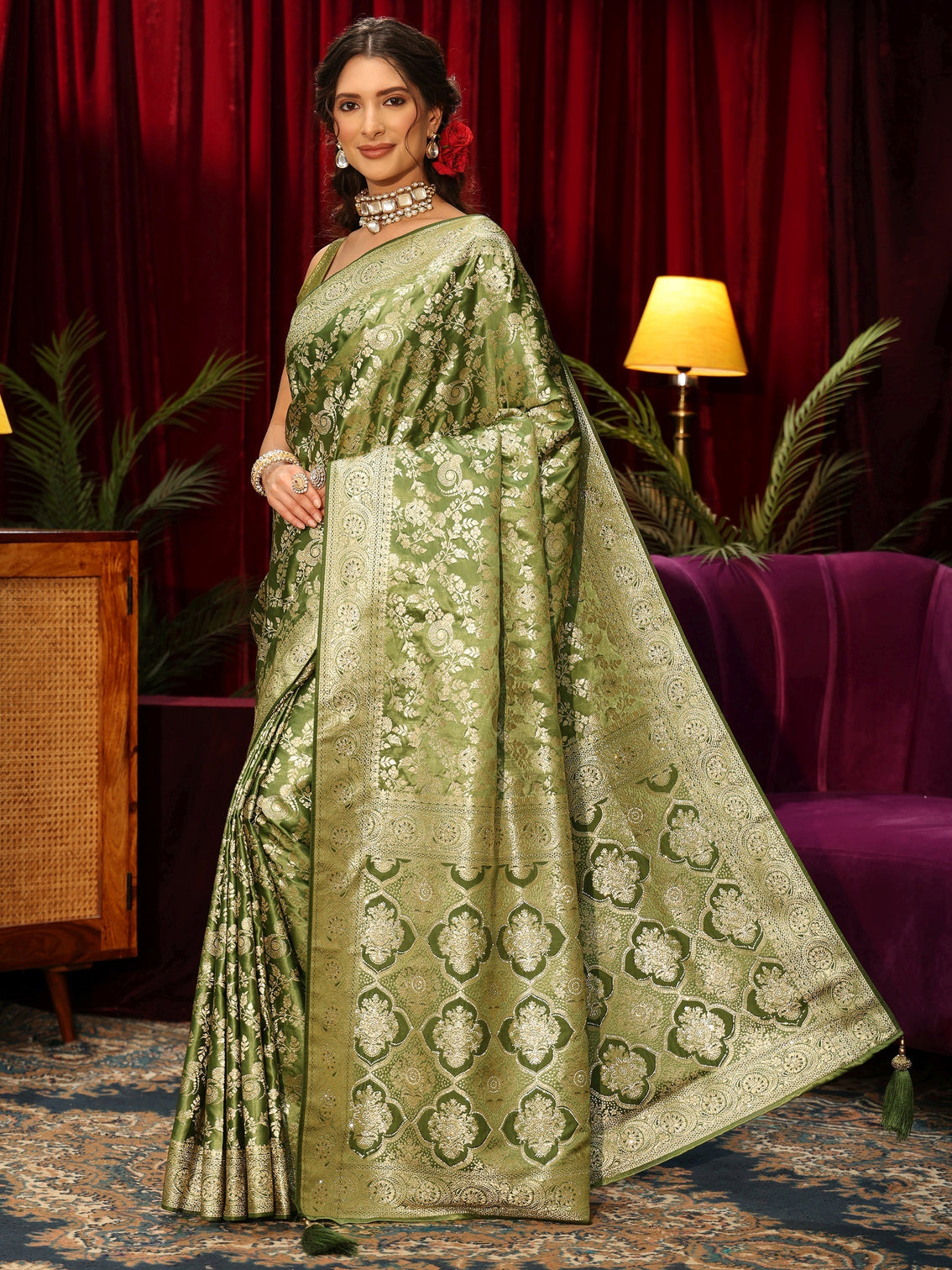 Mameraa Olive Green Floral Woven Design Silk Blend Saree