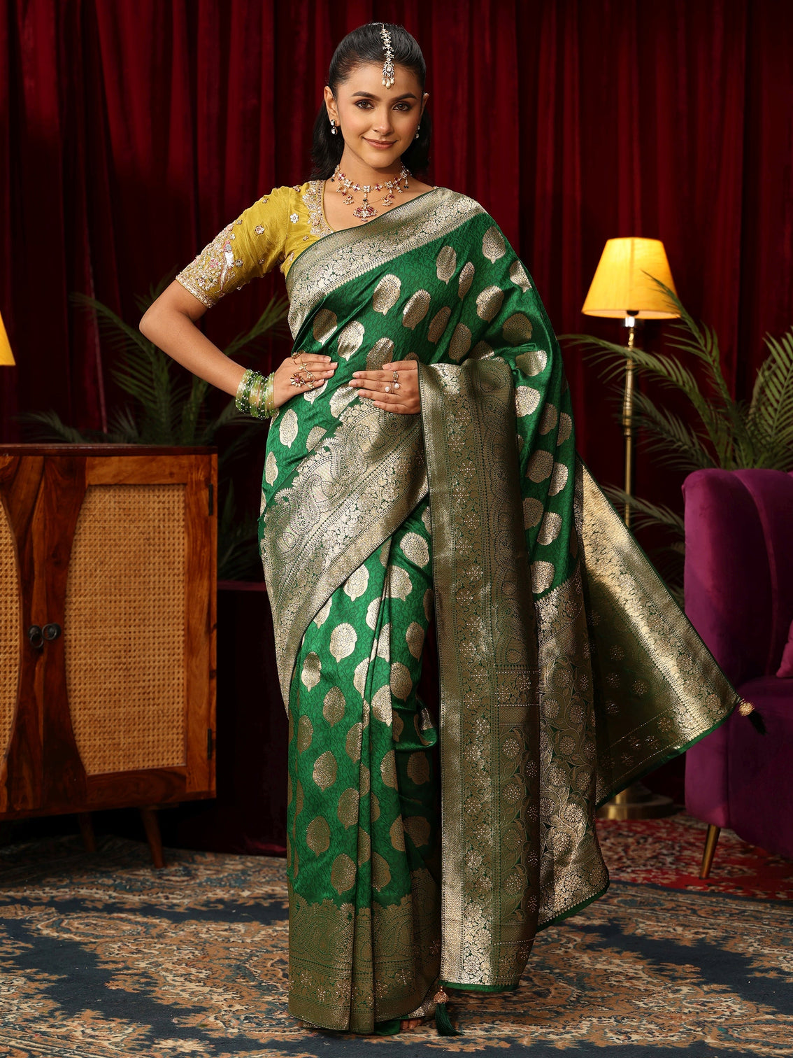 Mameraa Emerald Green Leaf Motif  Woven Design Silk Blend Saree