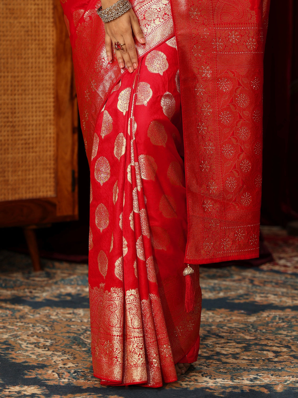 Mameraa Vermillion Red Woven Design Silk Blend Saree