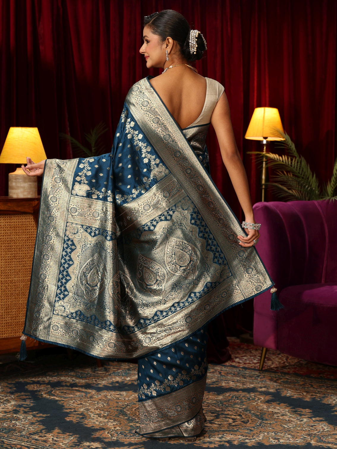 Mameraa Navy Blue Banarasi Silk Blend Saree