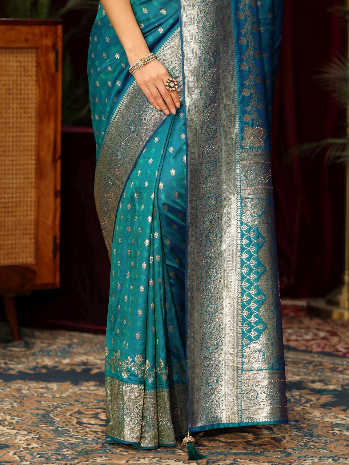 Mameraa Turquoise Blue Woven Design Silk Blend Saree