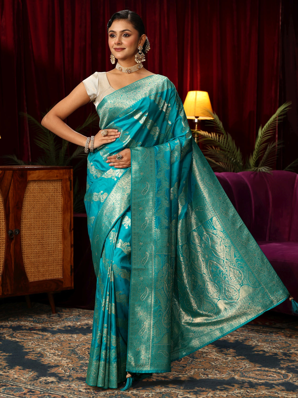 Mameraa Navy Blue Banarasi Silk Blend Saree