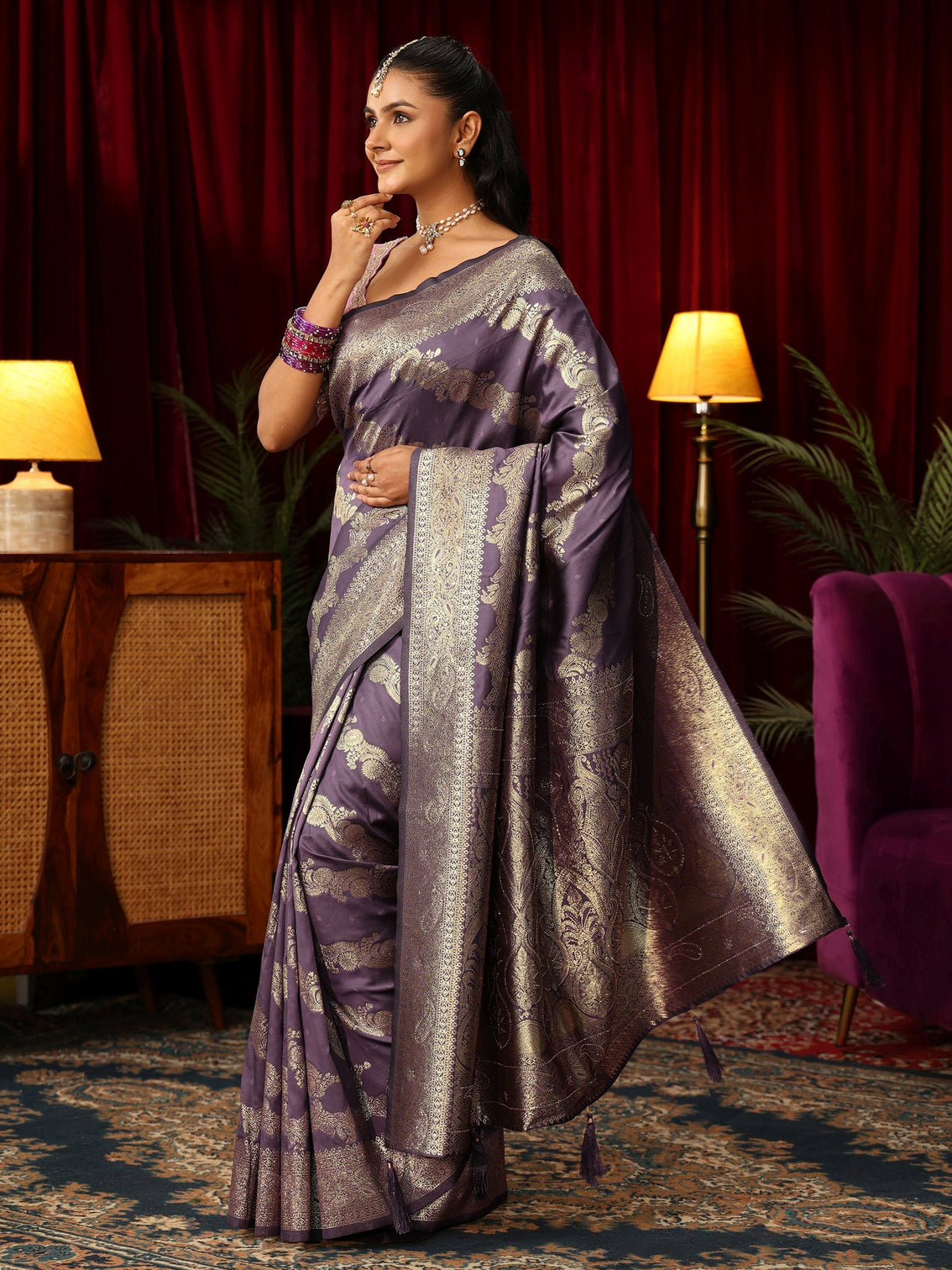 Mameraa Lavender Woven Design Silk Blend Saree