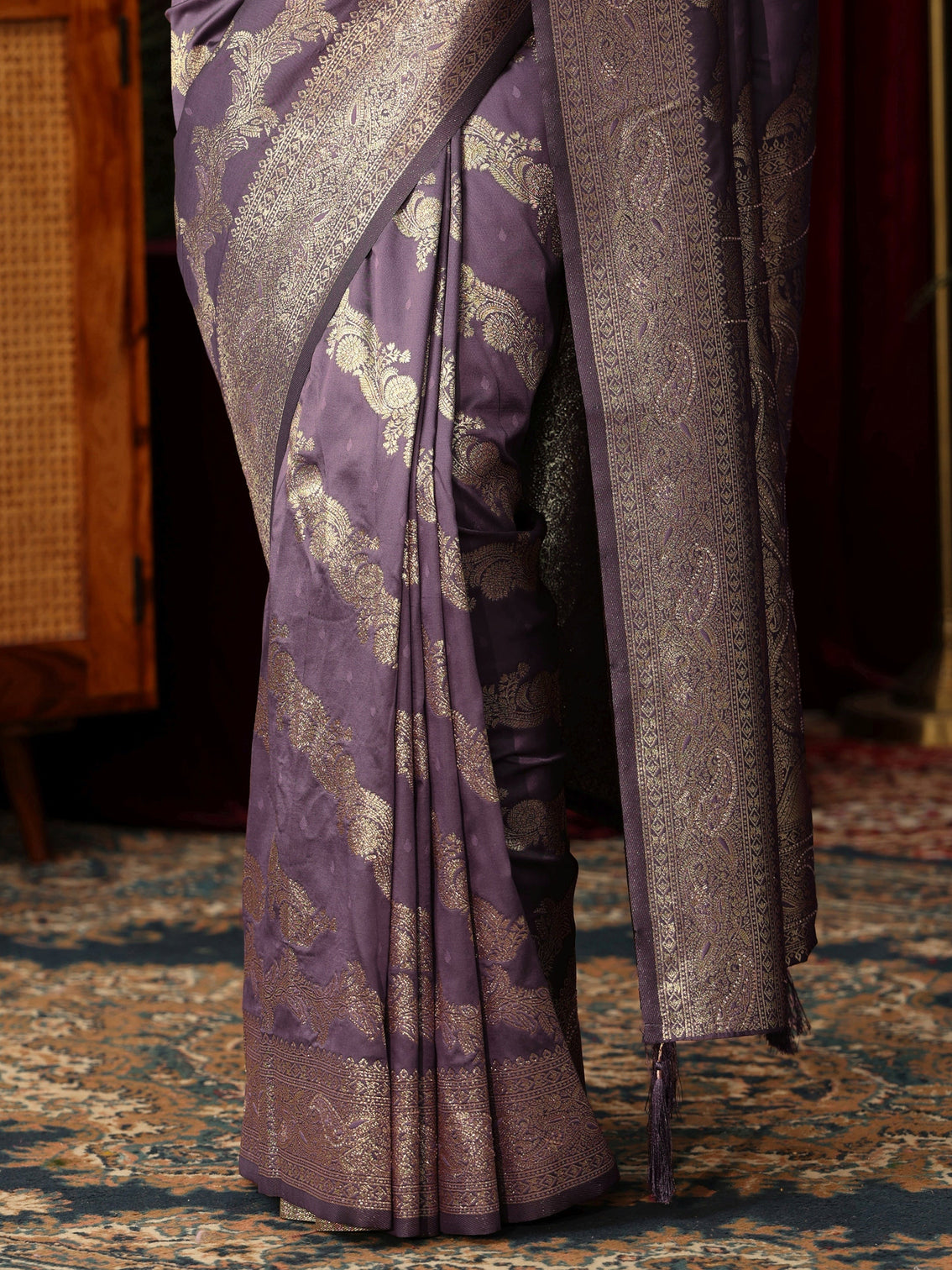 Mameraa Lavender Woven Design Silk Blend Saree