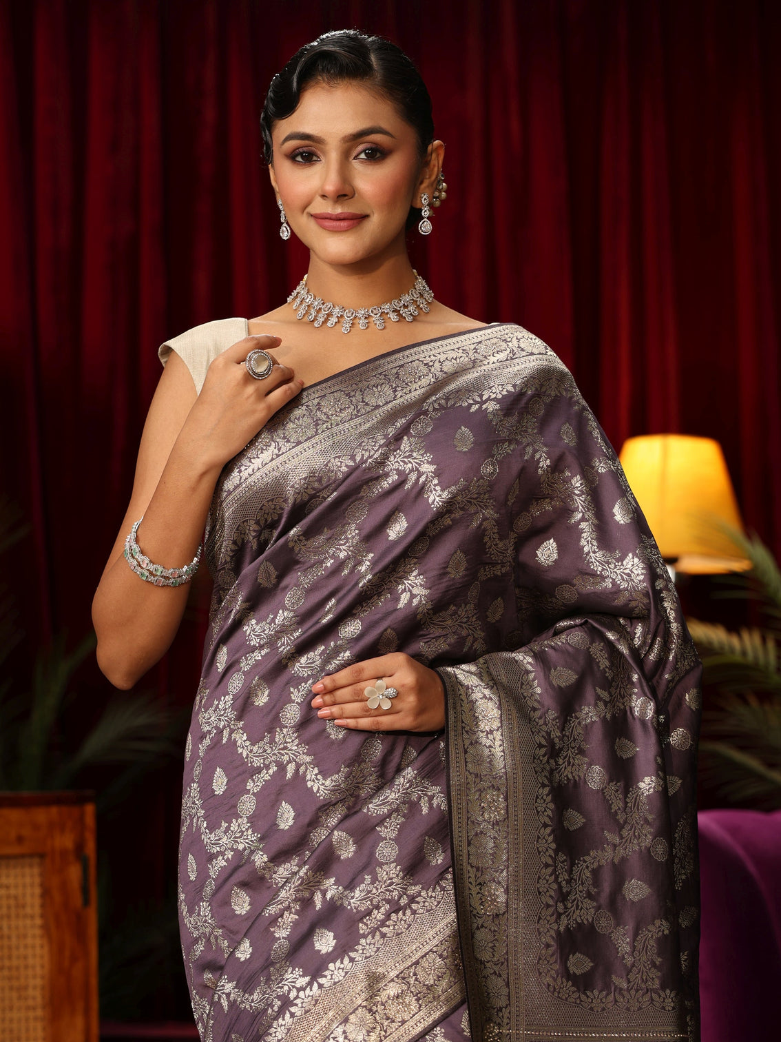 Mameraa Lavender Floral Design Silk Blend Banarasi Saree
