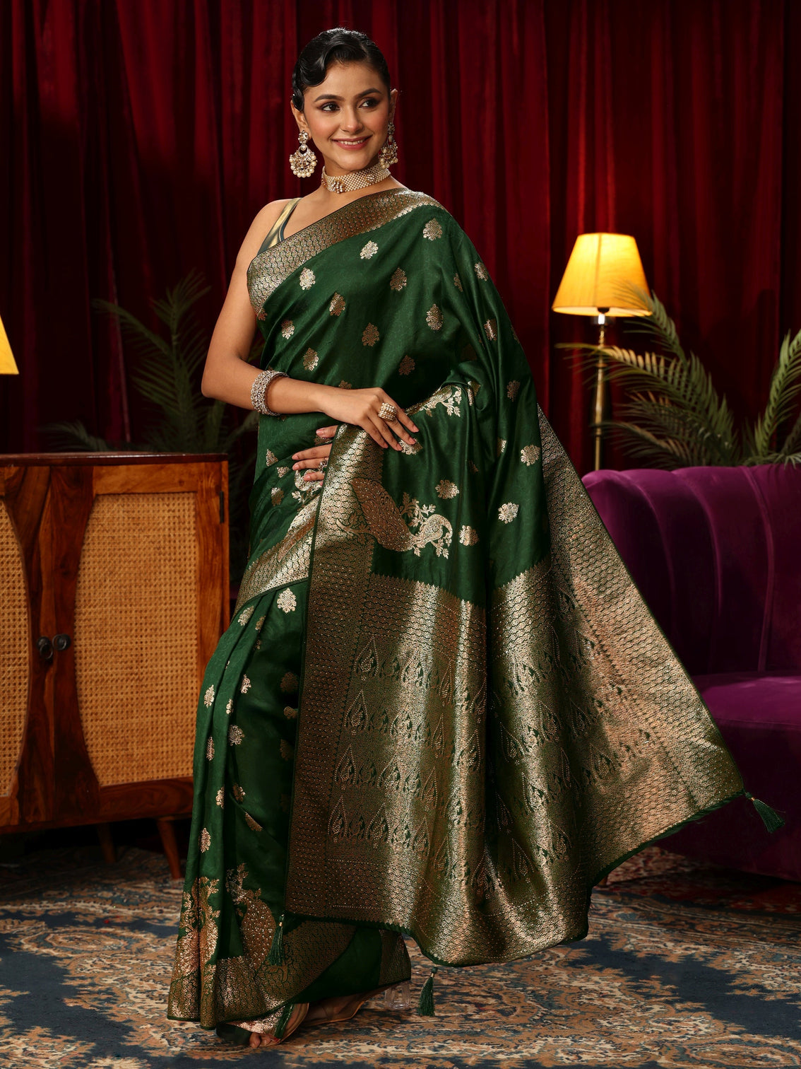 Mameraa Emerald Green Peacock Woven Design Silk Blend Saree