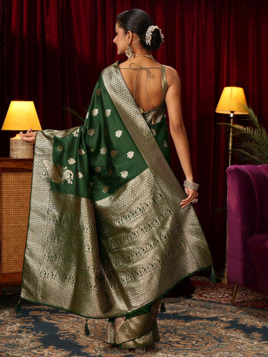 Mameraa Emerald Green Peacock Woven Design Silk Blend Saree