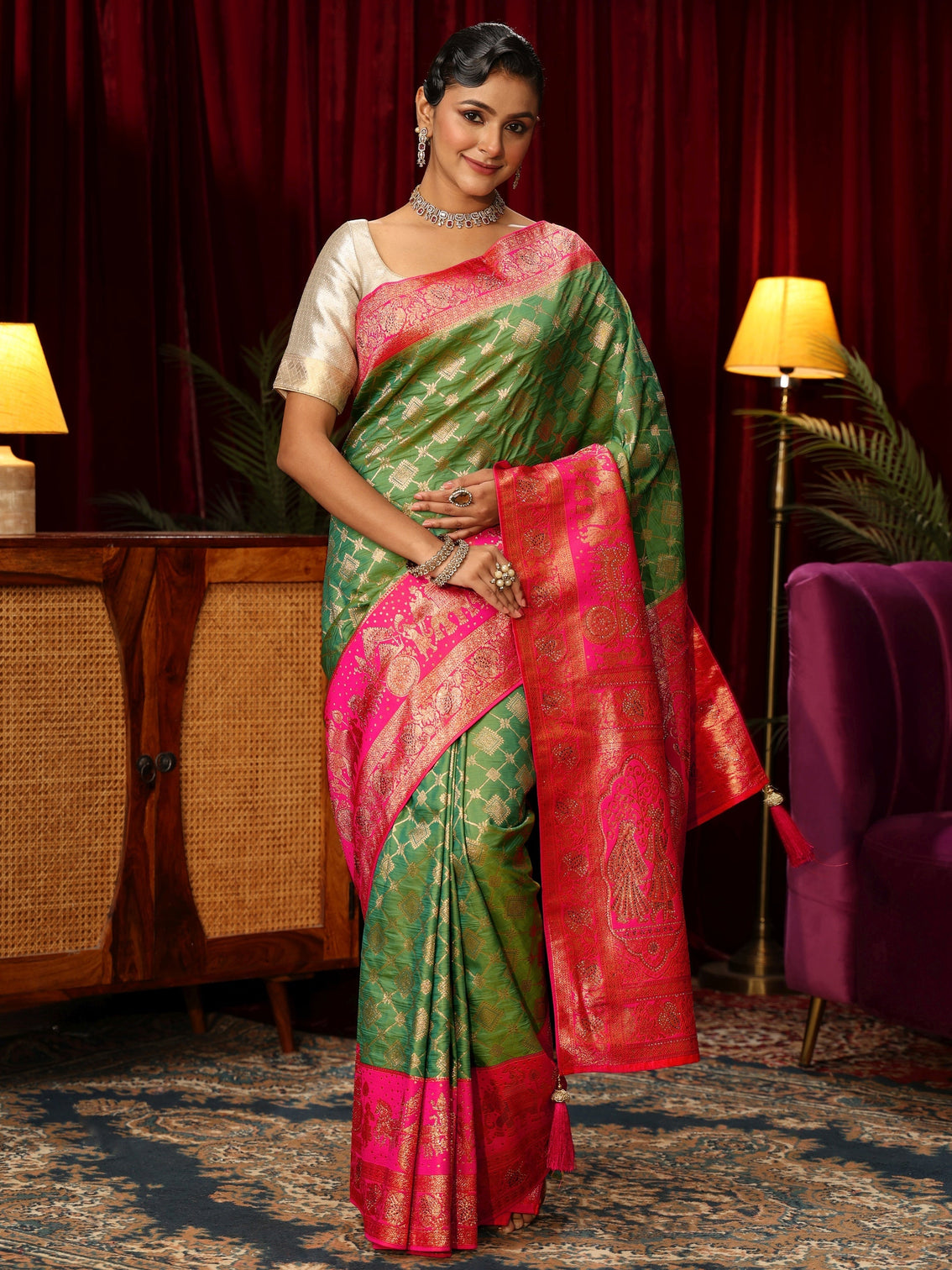Mameraa Green and Pink Mughal Motif Woven Design Silk Blend Saree