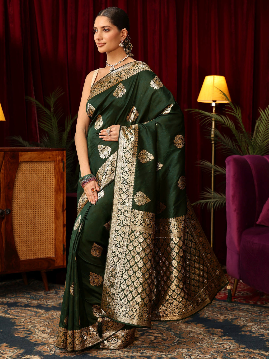 Mameraa Dark Green Leaf Motif  Woven Design Silk Blend Saree