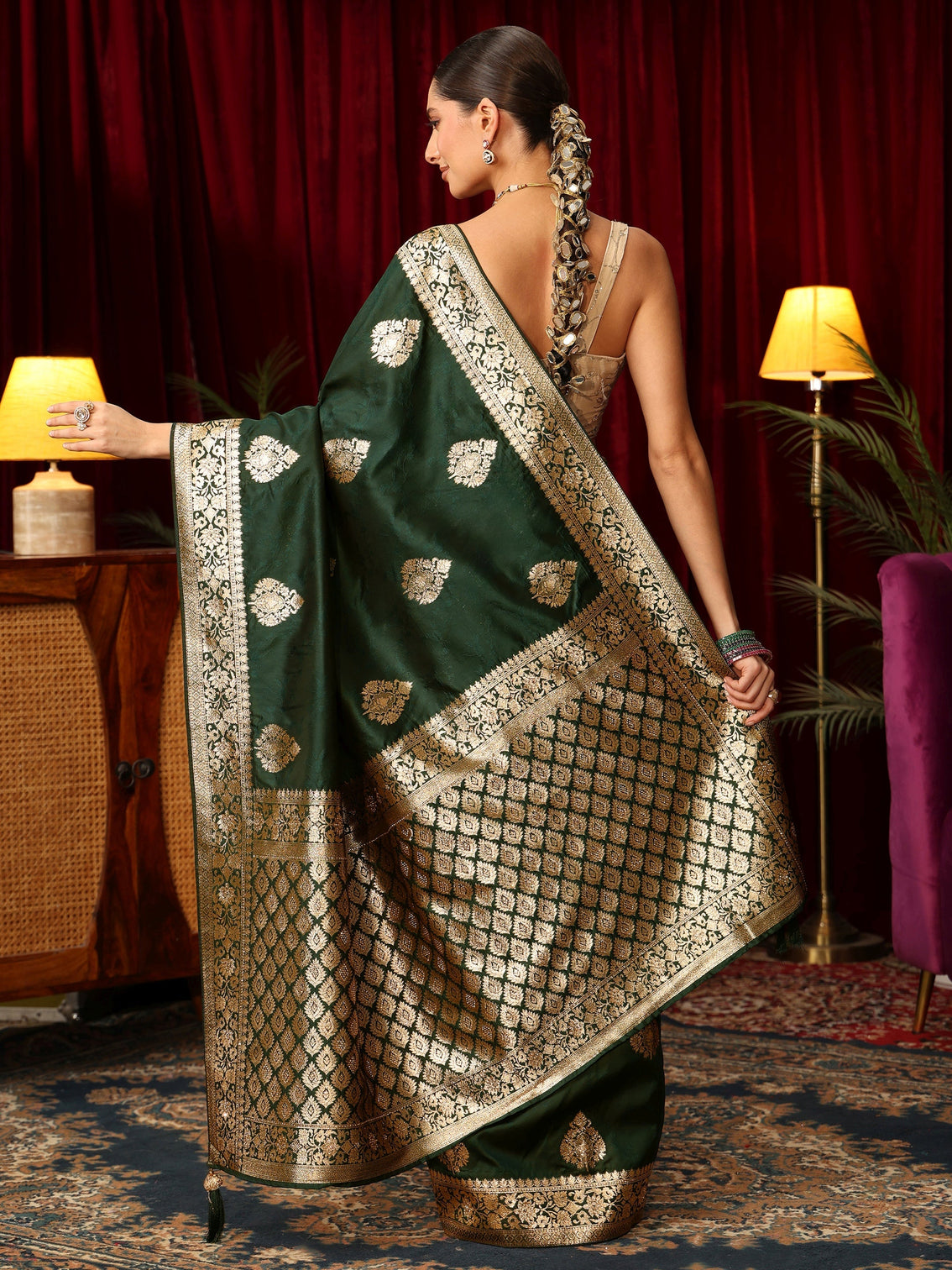 Mameraa Dark Green Leaf Motif  Woven Design Silk Blend Saree