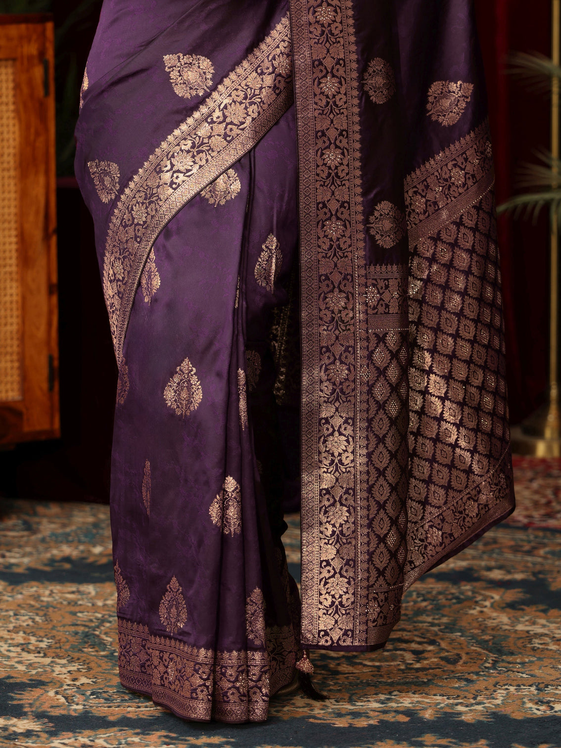 Mameraa Purple Woven Design Silk Blend Saree