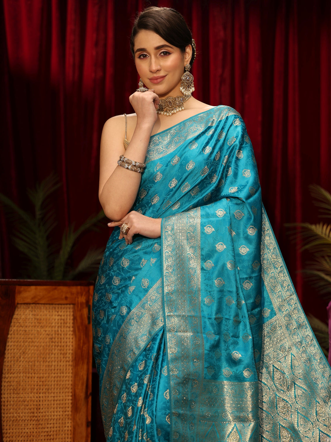 Mameraa Cerulean Blue Floral Woven Design Silk Blend Saree