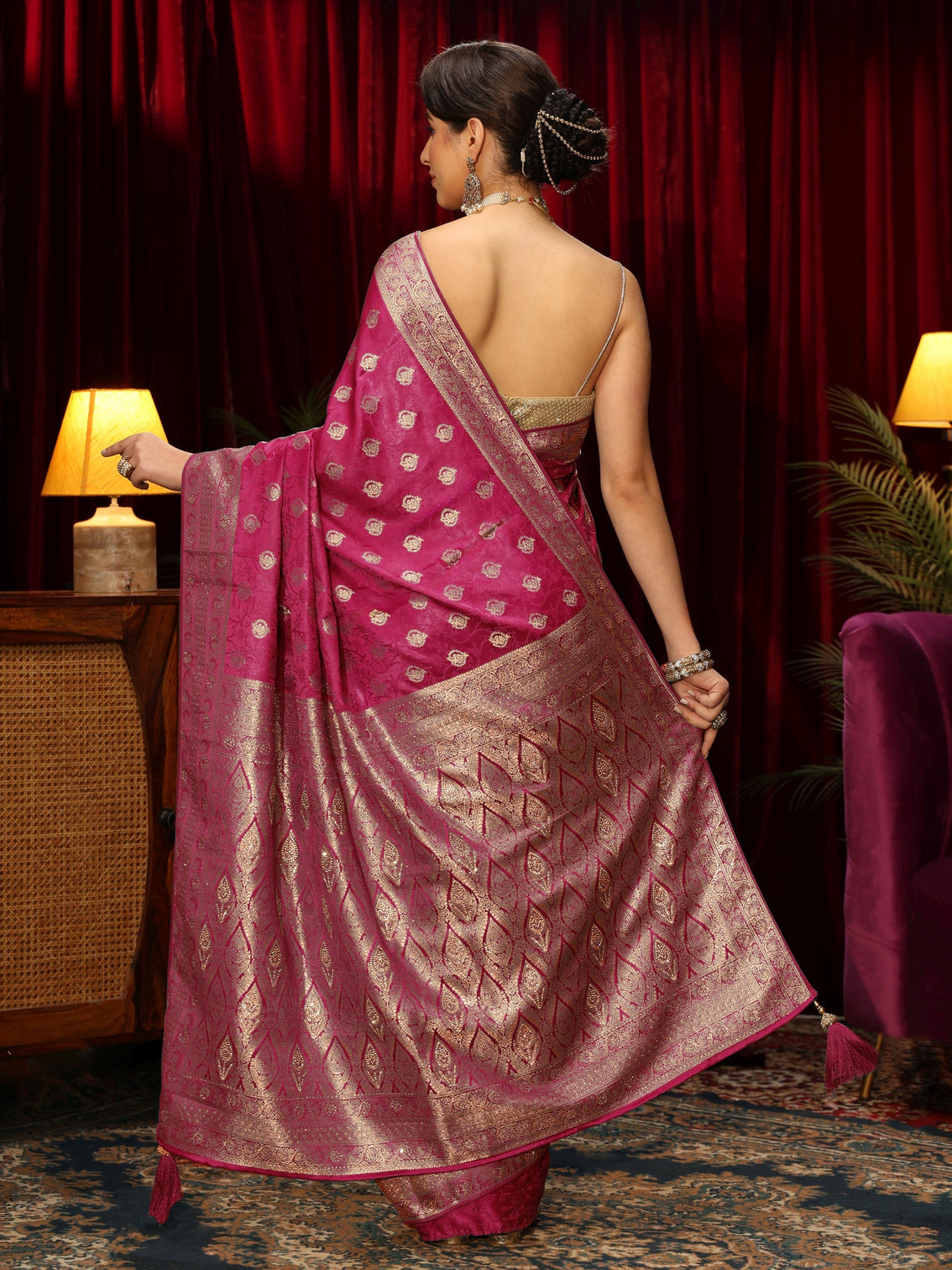 Mameraa Fuchsia Pink Floral Woven Design Silk Blend Saree
