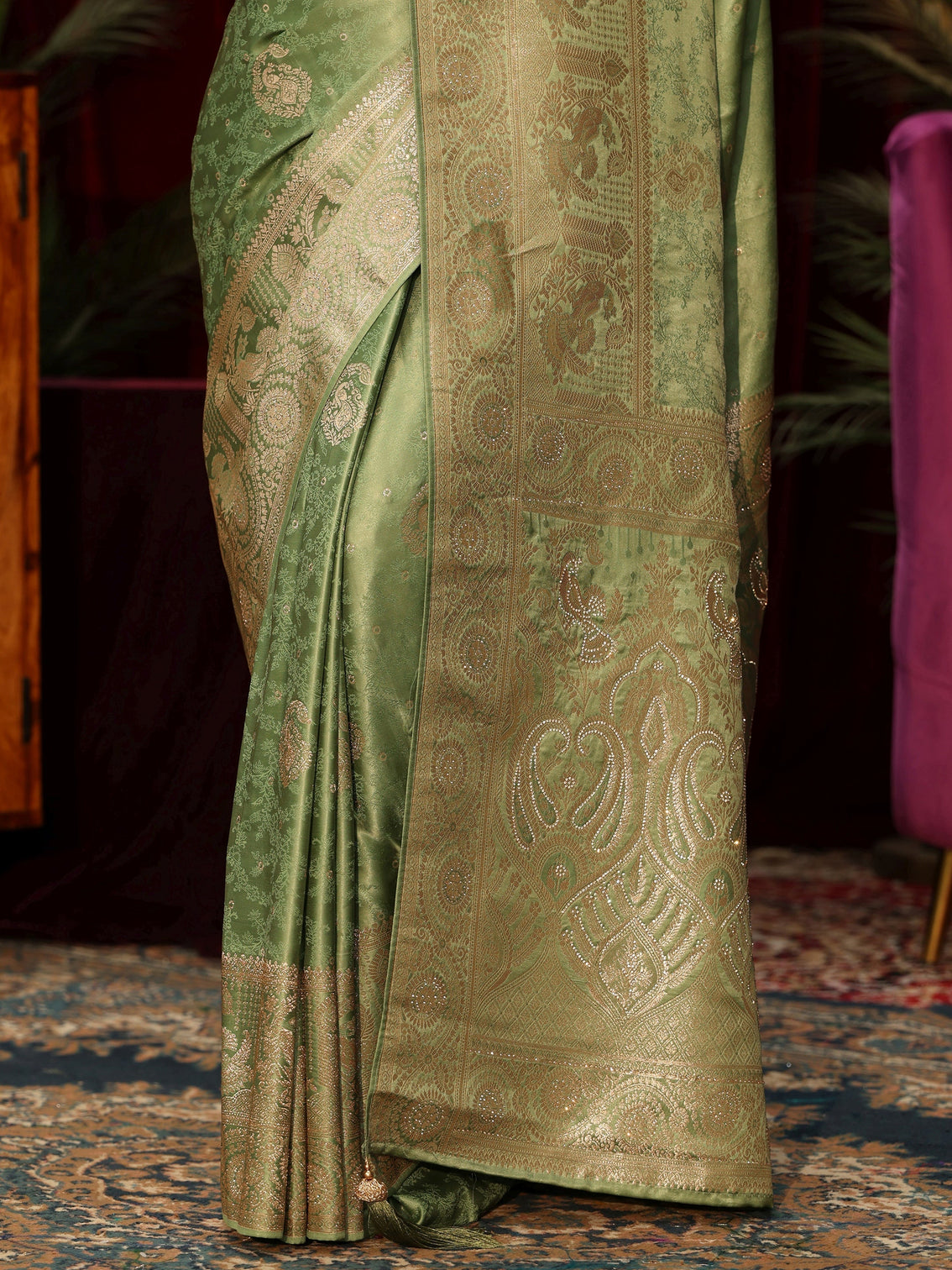 Mameraa Sage Green Woven Design Silk Blend Saree