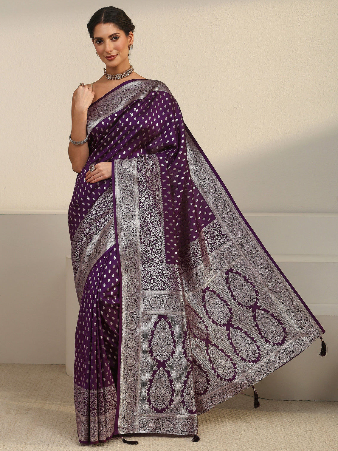 Mameraa Dark Purple Banarasi Silk Blend Saree
