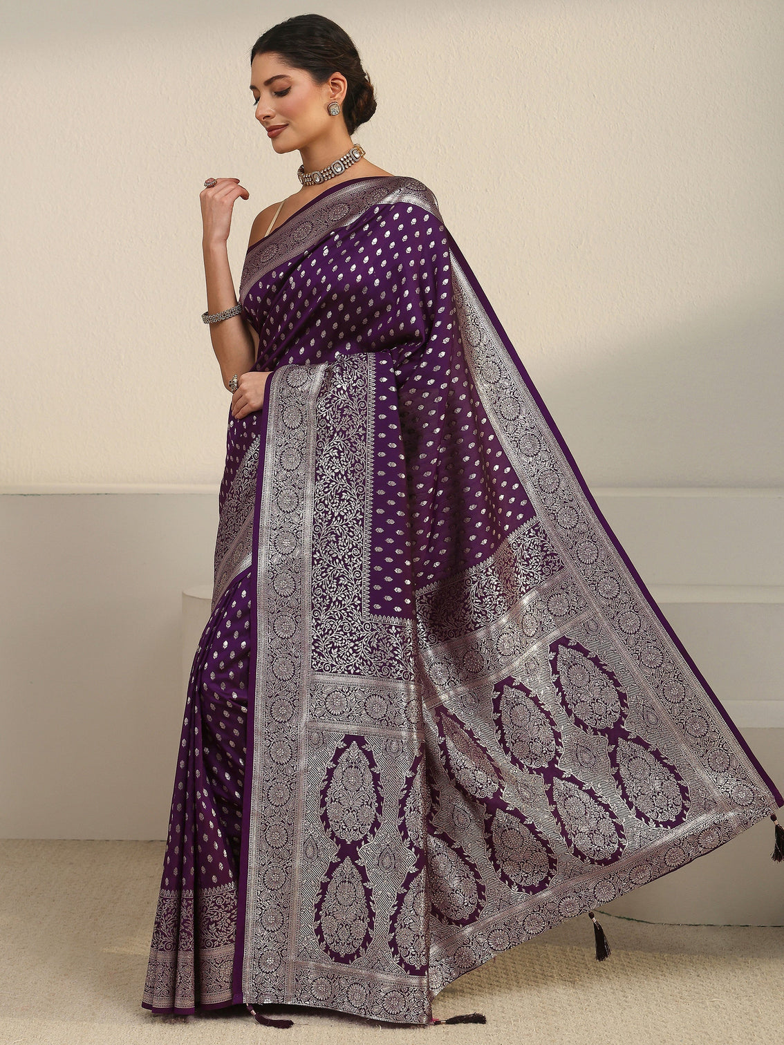 Mameraa Dark Purple Banarasi Silk Blend Saree