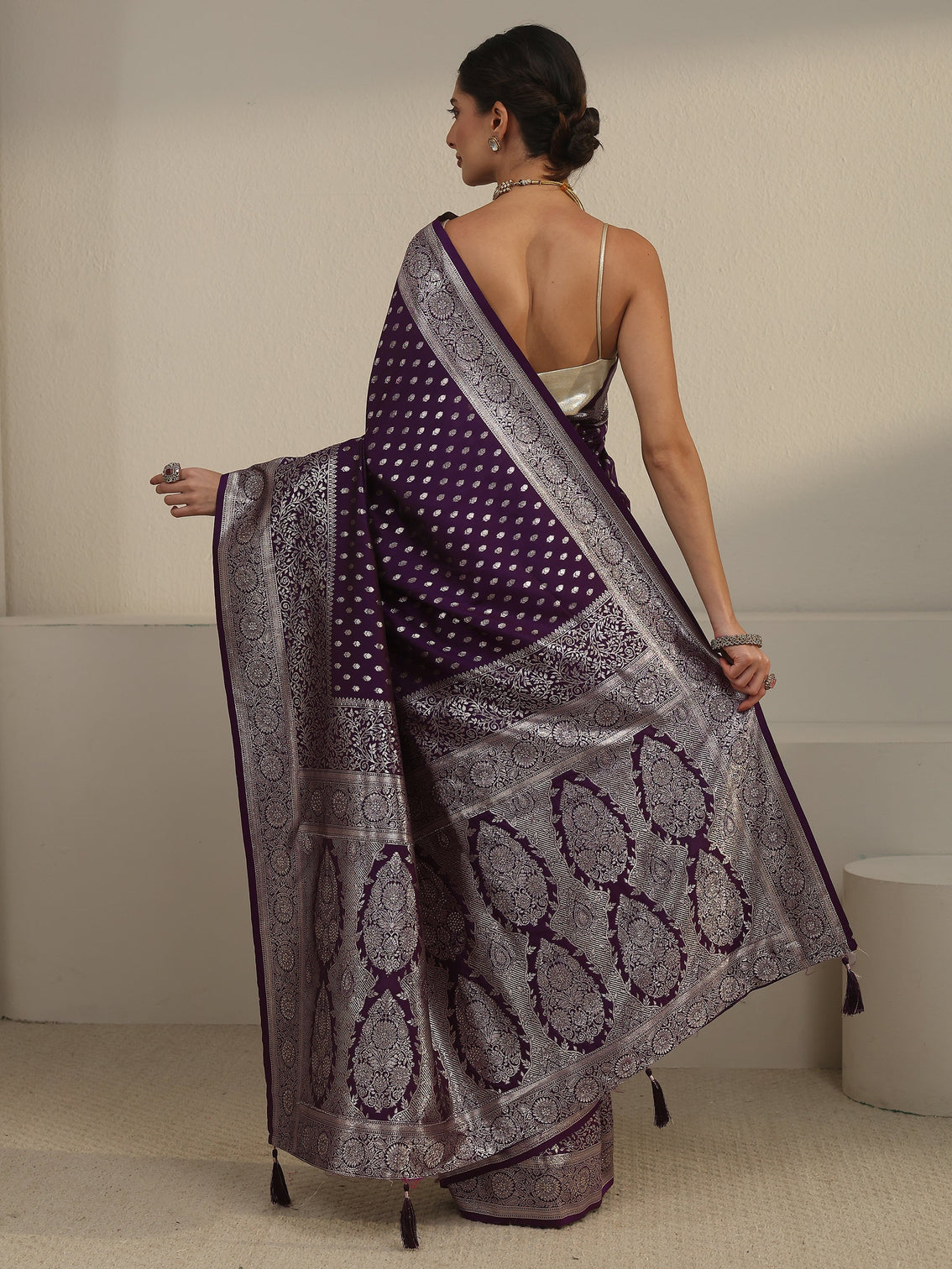 Mameraa Dark Purple Banarasi Silk Blend Saree