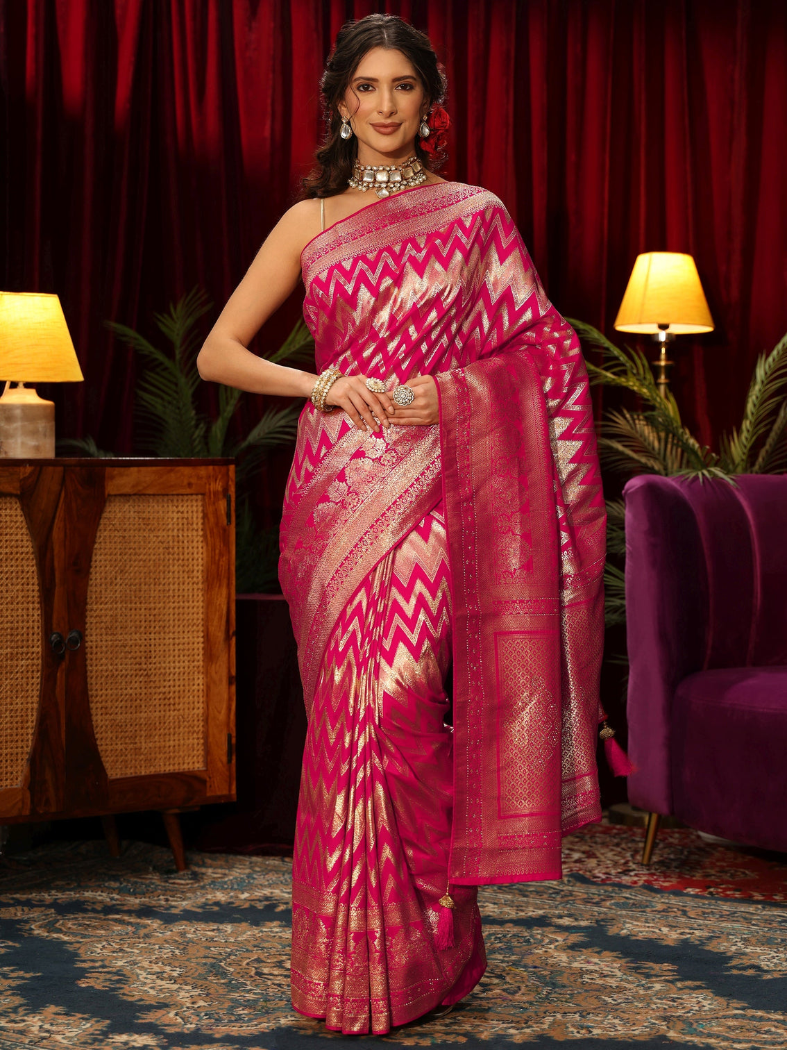 Mameraa Rani Pink Chevron Woven Design Silk Blend Saree