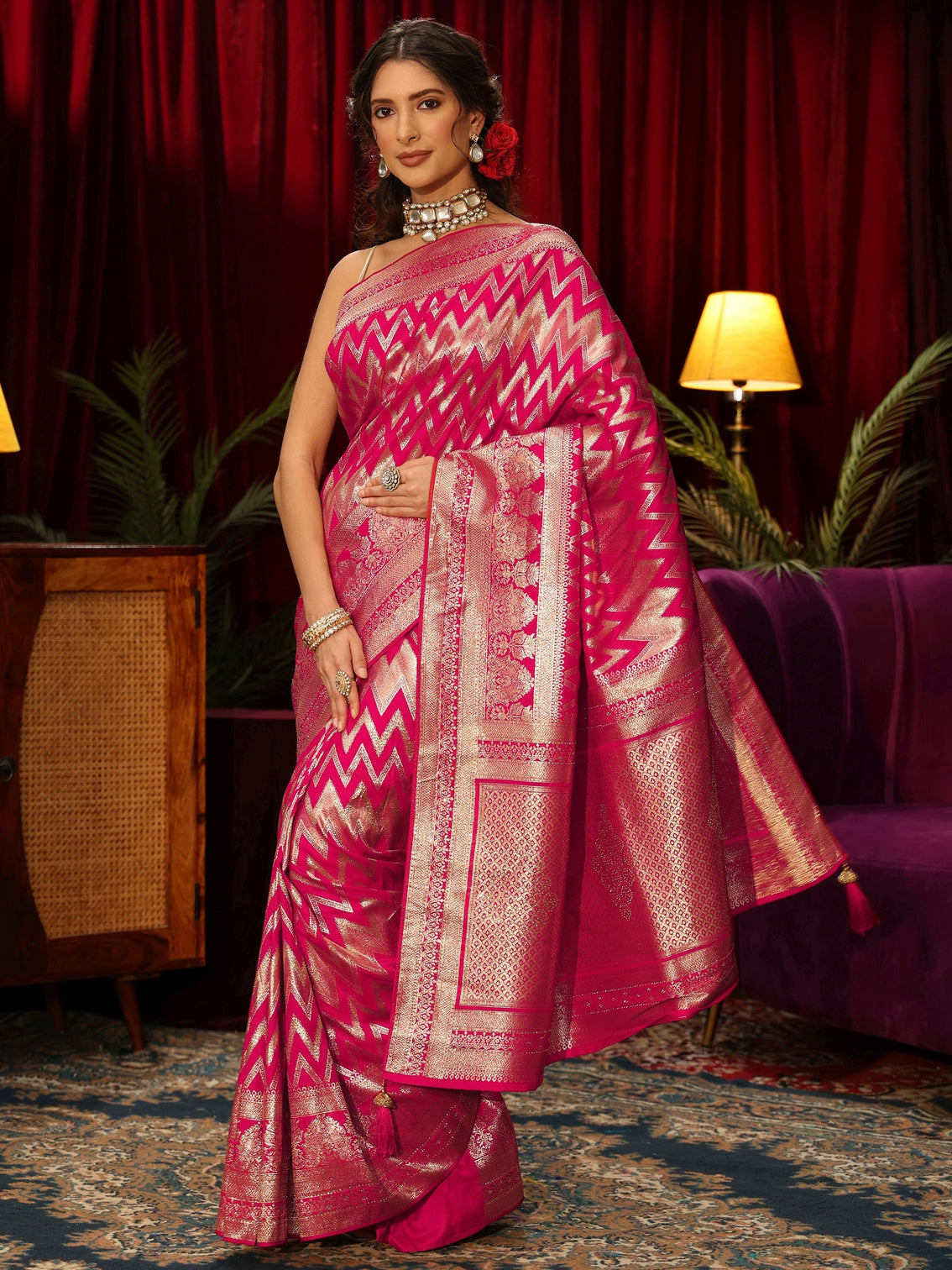 Mameraa Rani Pink Chevron Woven Design Silk Blend Saree