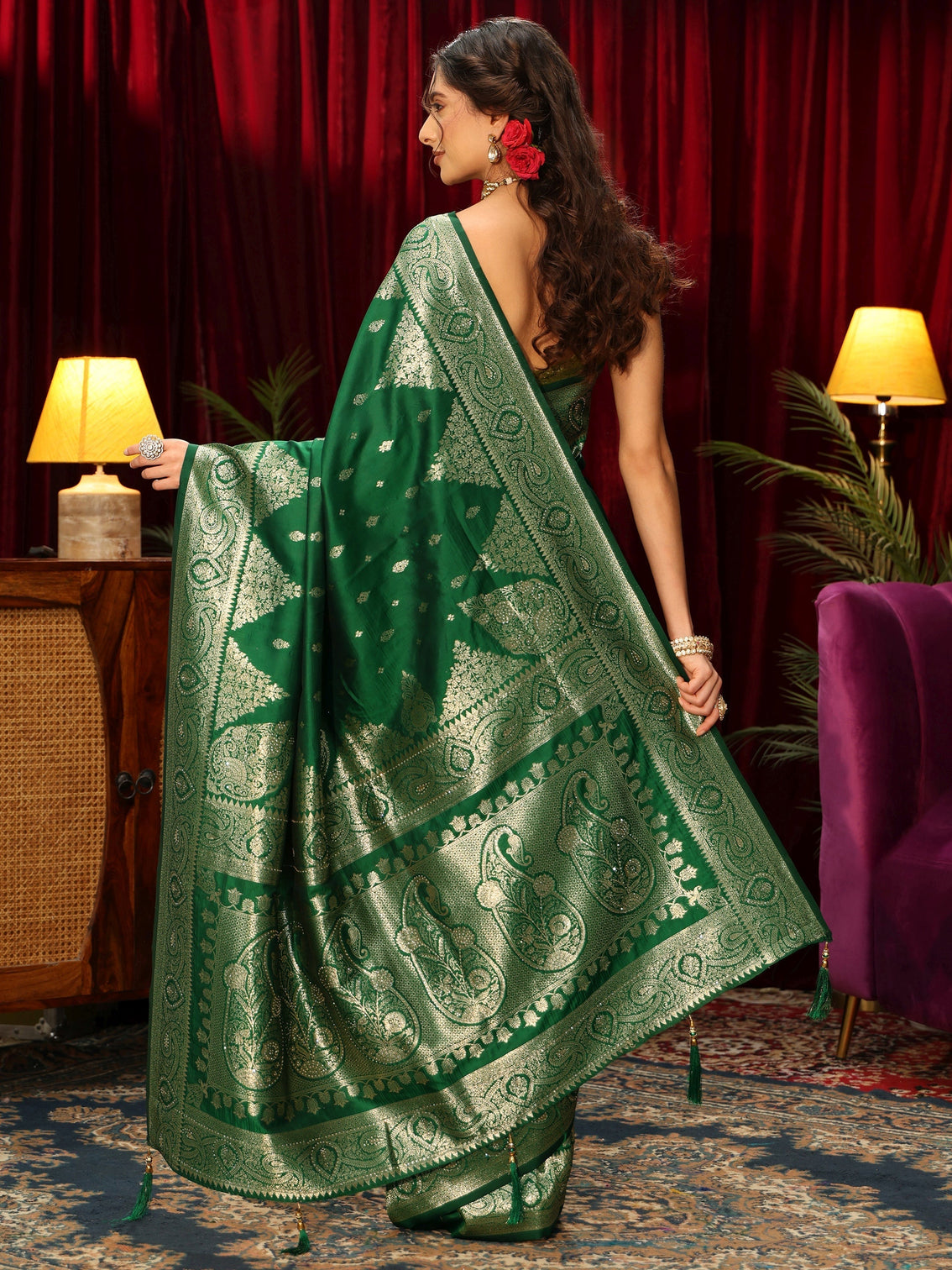 Mameraa Bottle Green Banarasi Silk Blend Saree