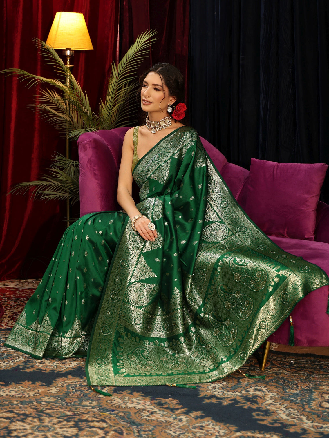 Mameraa Bottle Green Banarasi Silk Blend Saree