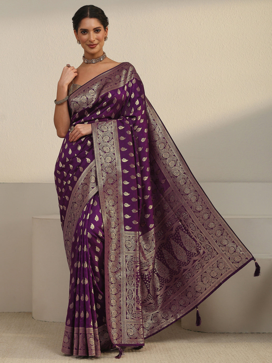 Mameraa Wine Banarasi Silk Blend Saree