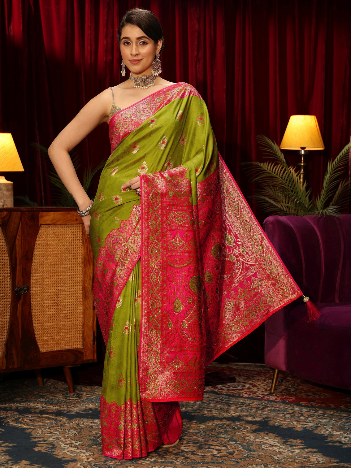 Mameraa Green Leaf Woven Design Embellished Silk Blend Saree