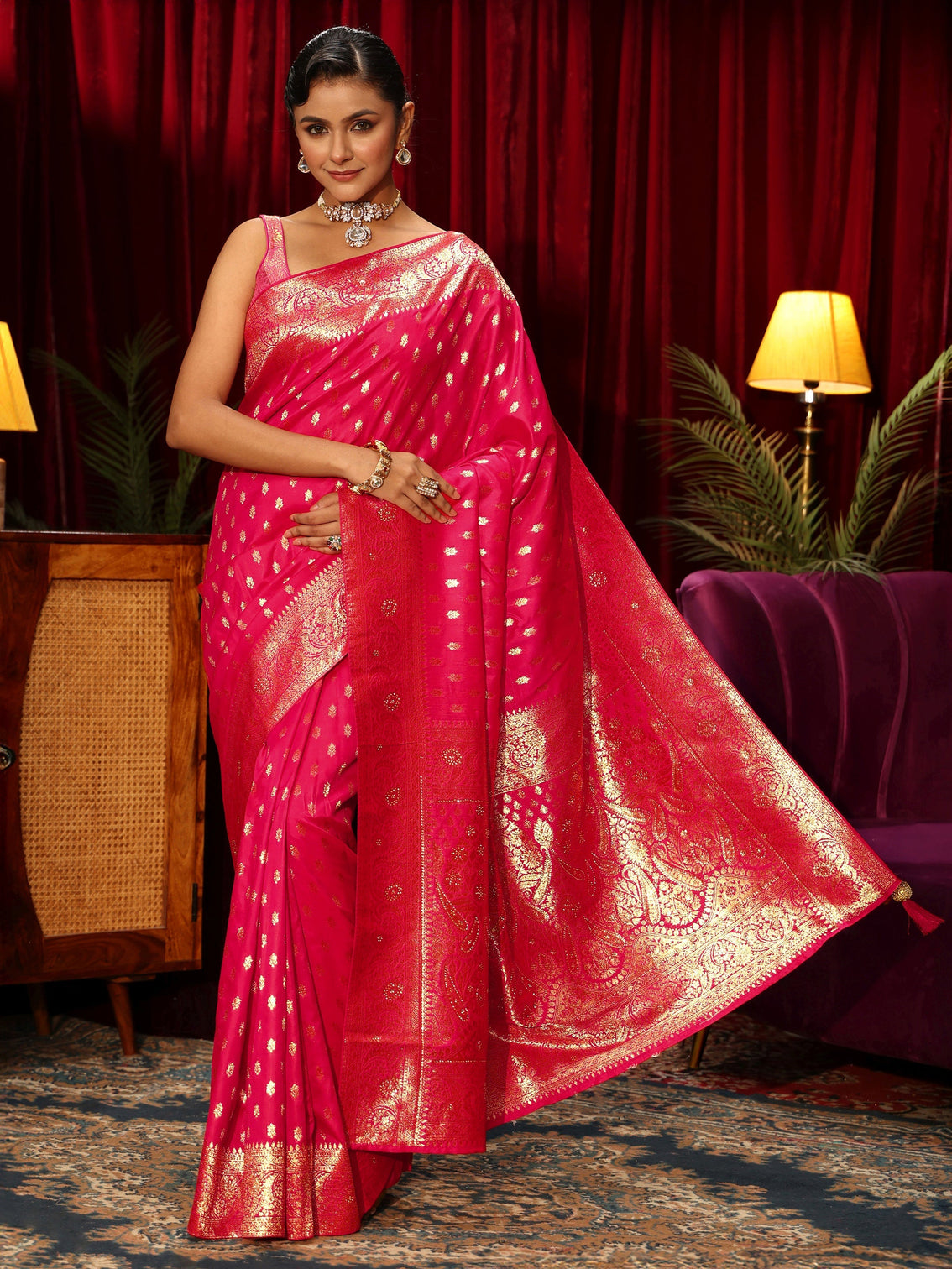 Mameraa Hot Pink Silk Blend Banarasi Saree