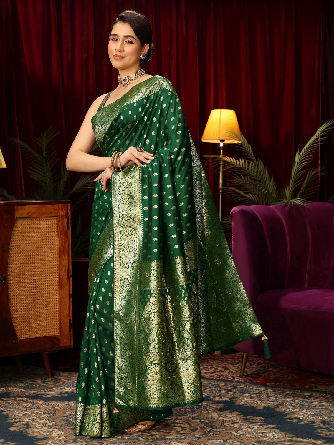 Mameraa Emerald Green Silk Blend Banarasi Saree