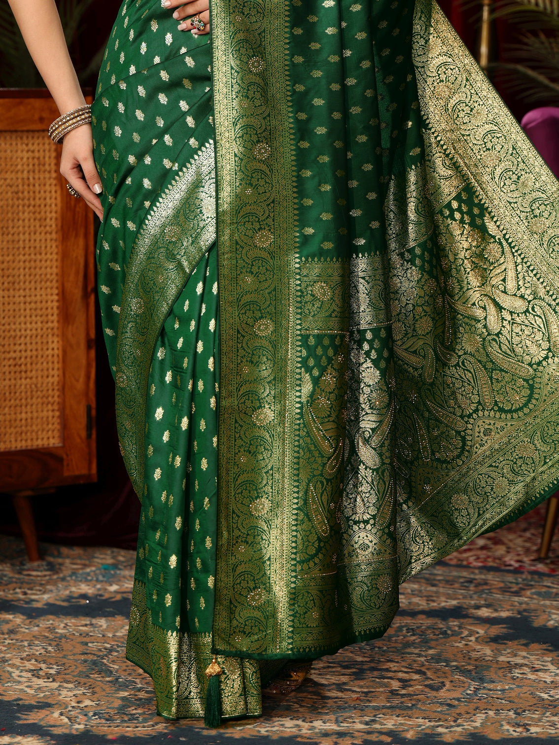 Mameraa Emerald Green Silk Blend Banarasi Saree