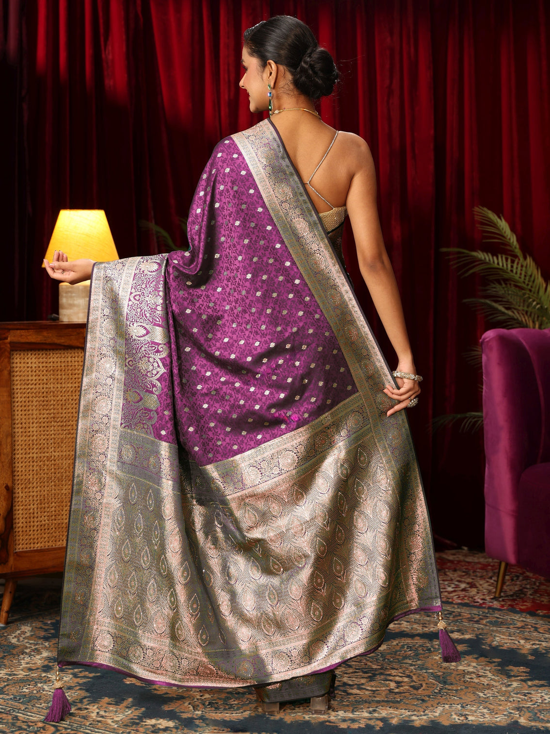 Mameraa Purple Embellished Satin Banarasi Saree