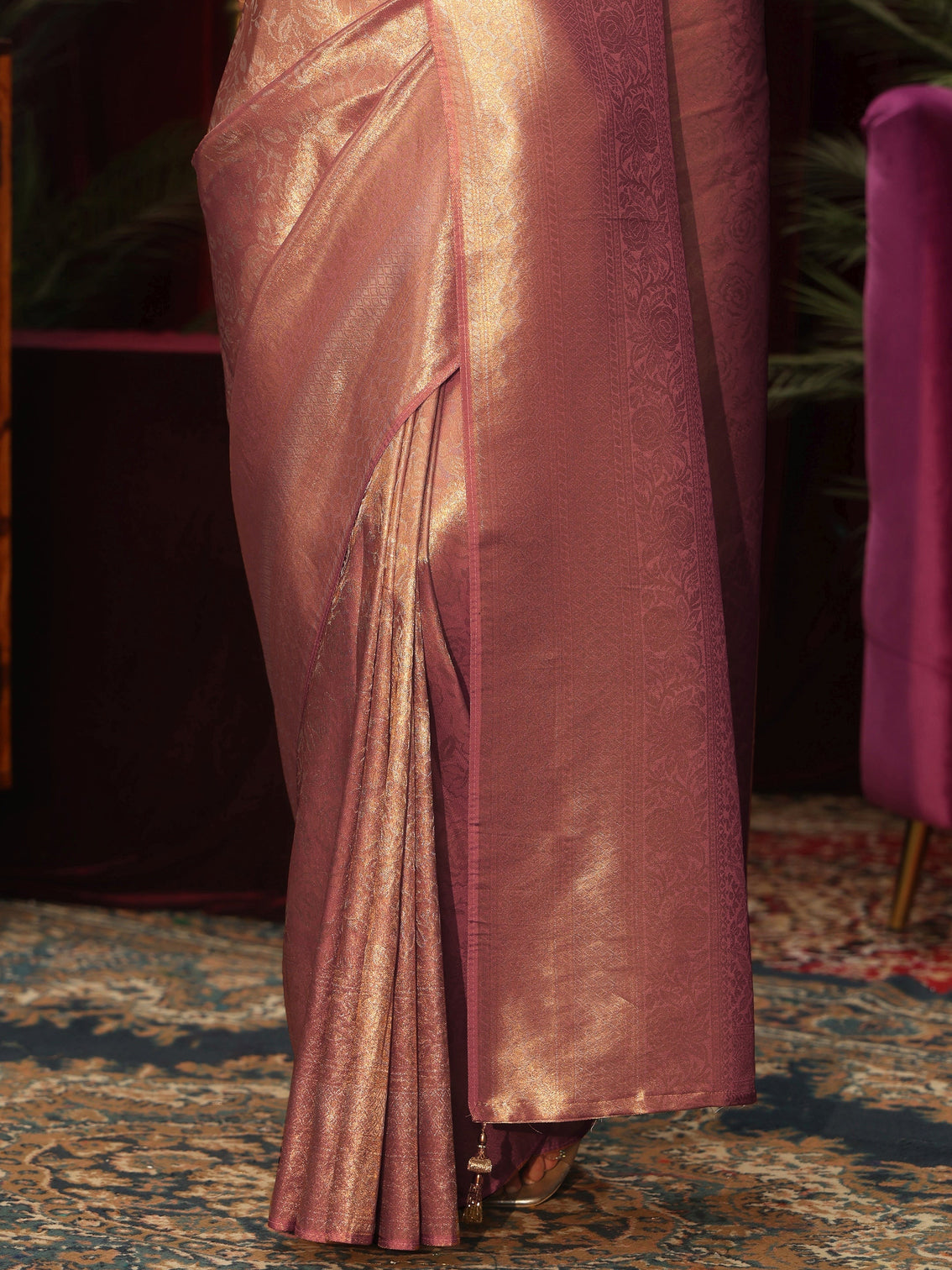 Mameraa Rose Pink Floral Woven Design Silk Blend Saree