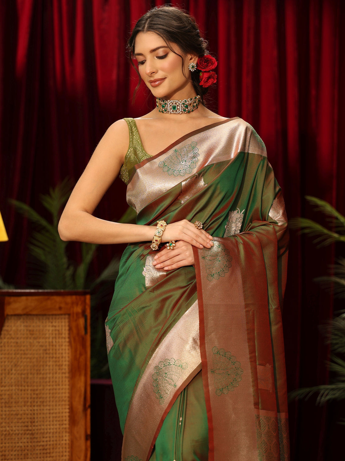 Mameraa Green Peacock Woven Design Silk Blend Saree
