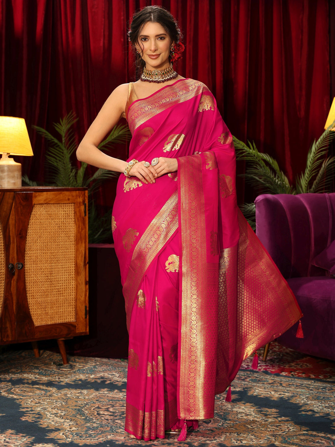 Mameraa Rani Pink Elephant Motif Kanjeevaram Silk Blend Saree