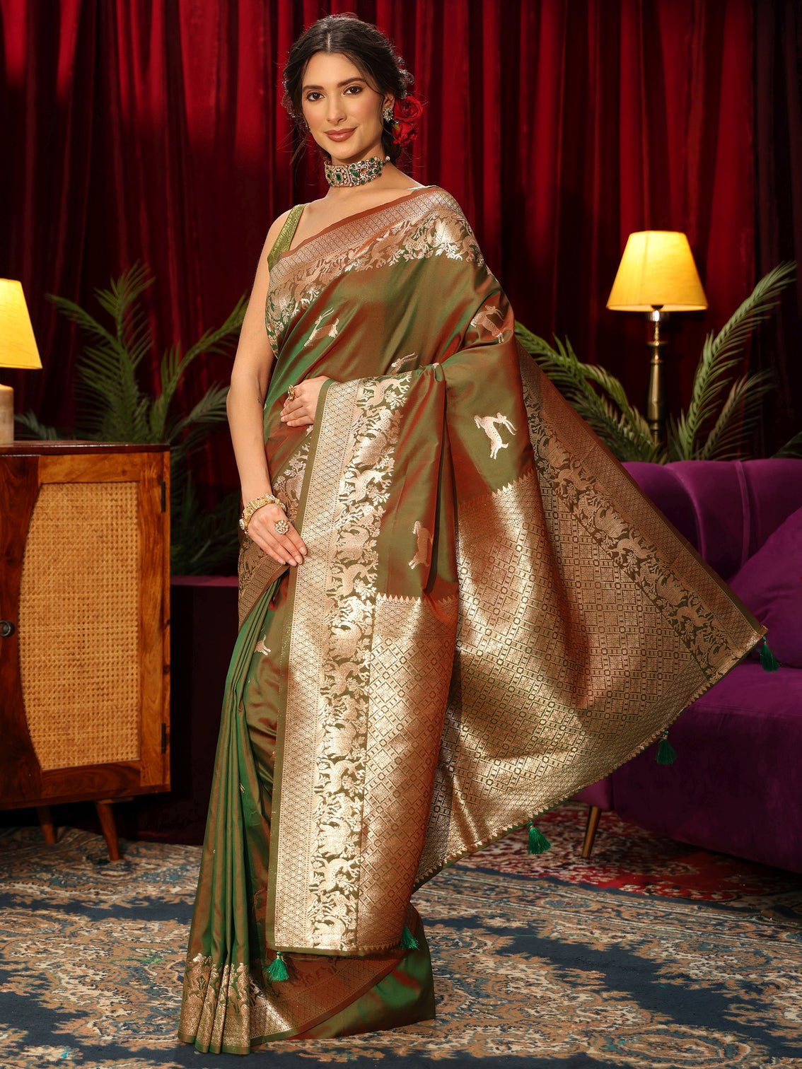 Mameraa Green Deer Motif Kanjeevaram Silk Blend Saree